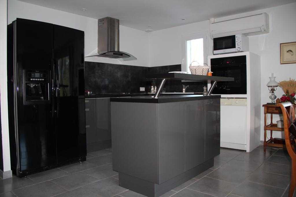 פונויל Villa Des Oliviers מראה חיצוני תמונה